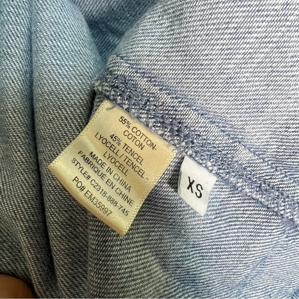 Cloth & Stone Anthropologie Denim Split Back Raw Hem Top - Picture 10 of 10